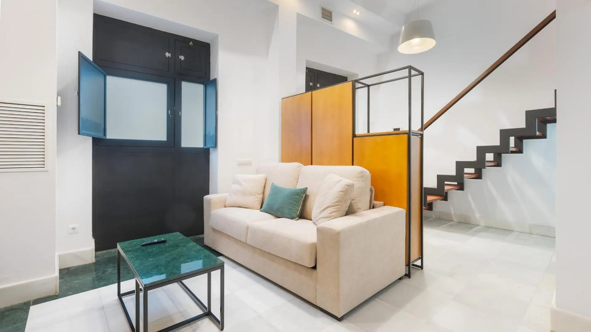 Апартаменты Modern Duplex - Loft Style - Historic Centre Севилья 0*,  Испания